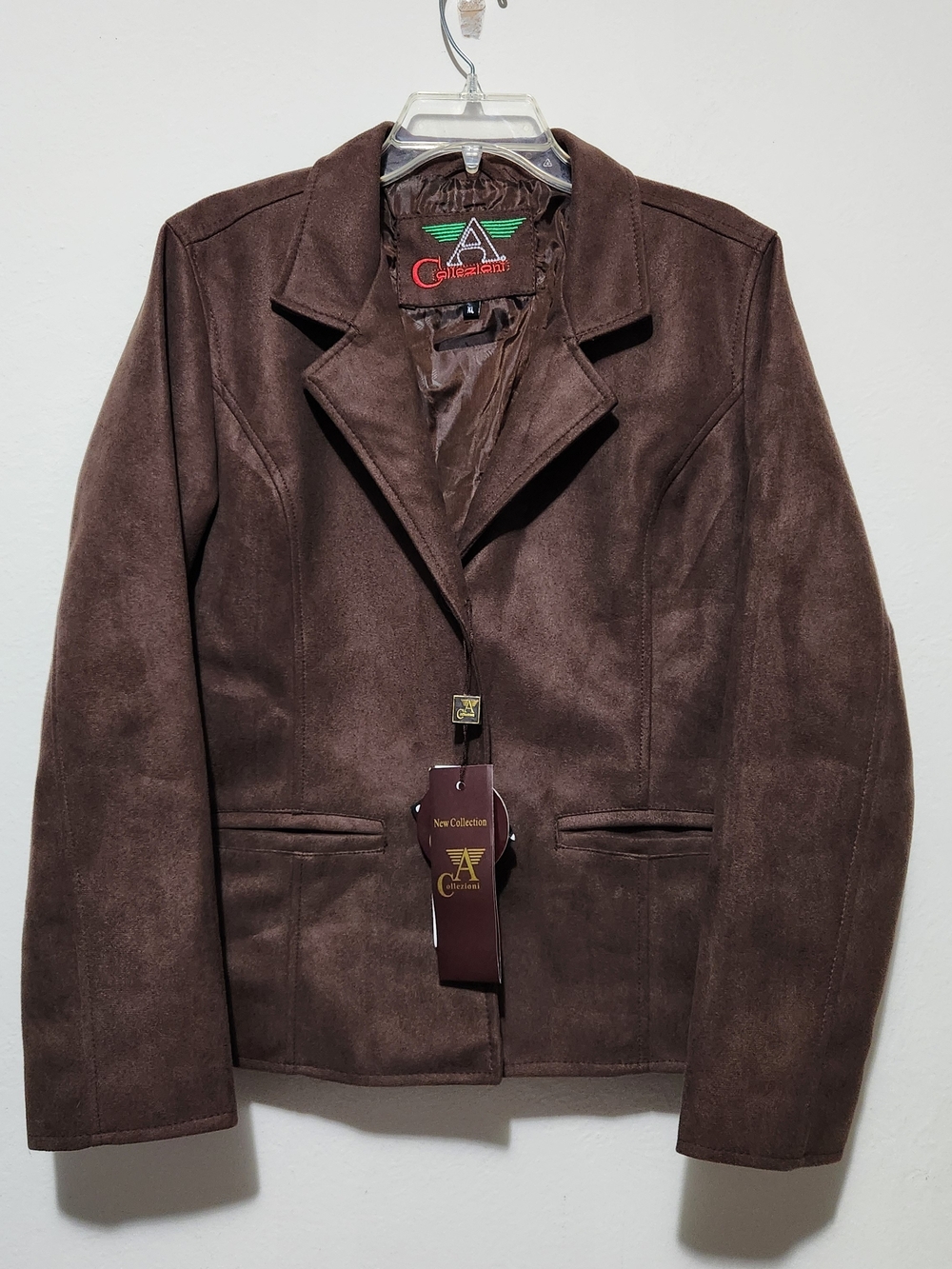 Dark Academia earth toned, chocolate brown suede blazer, corporatecore Chic 90's